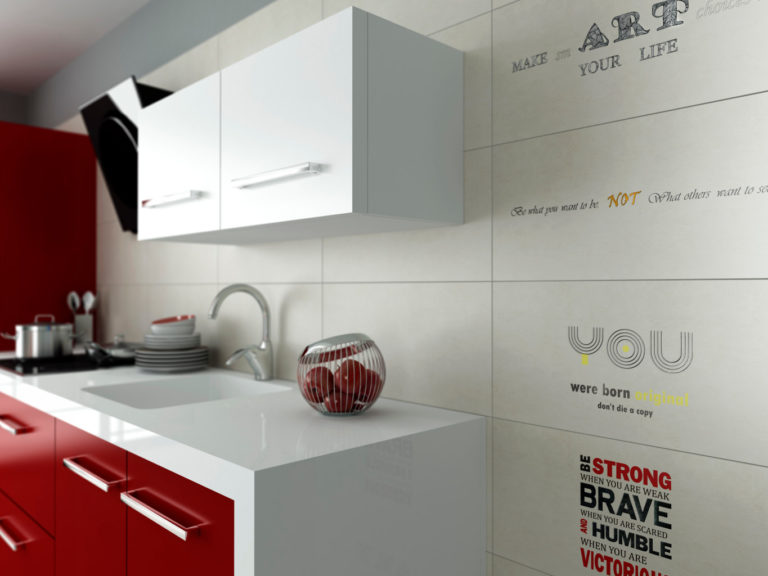 Luksusowy salon rodem z magazynów wnętrzarskich – dlaczego warto postawić na gresy wielkoformatowe w strefie dziennej?